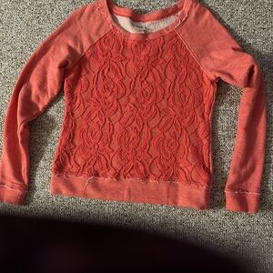 Elegant Coral Lace Sweatshirt med